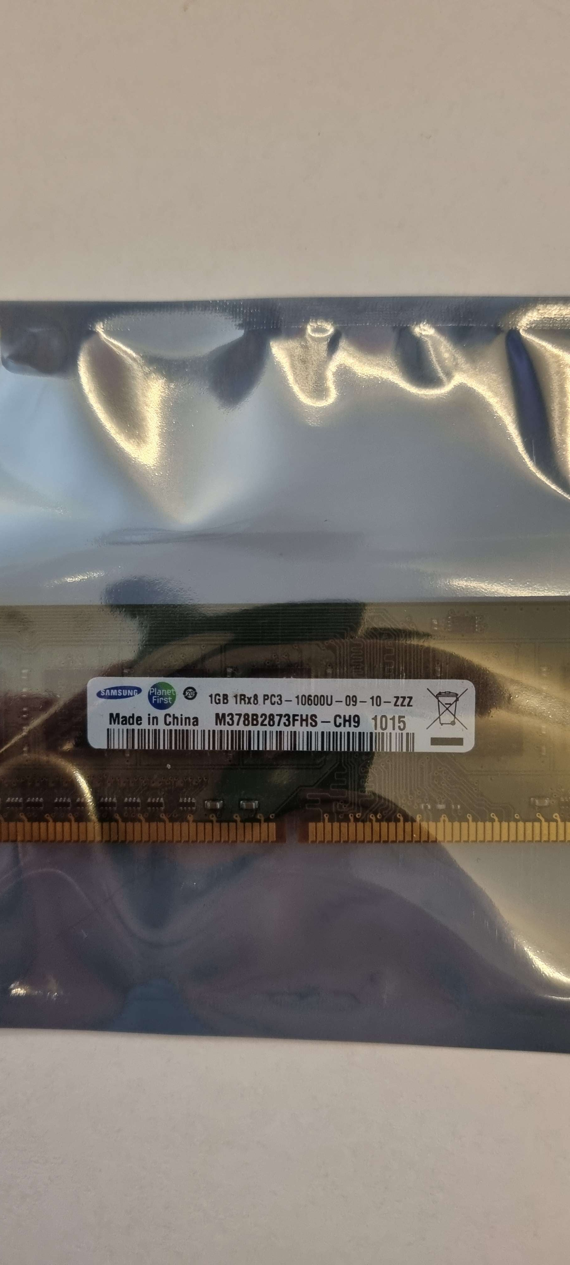 1GB Samsung DDR3 PC3 Desktop Memory